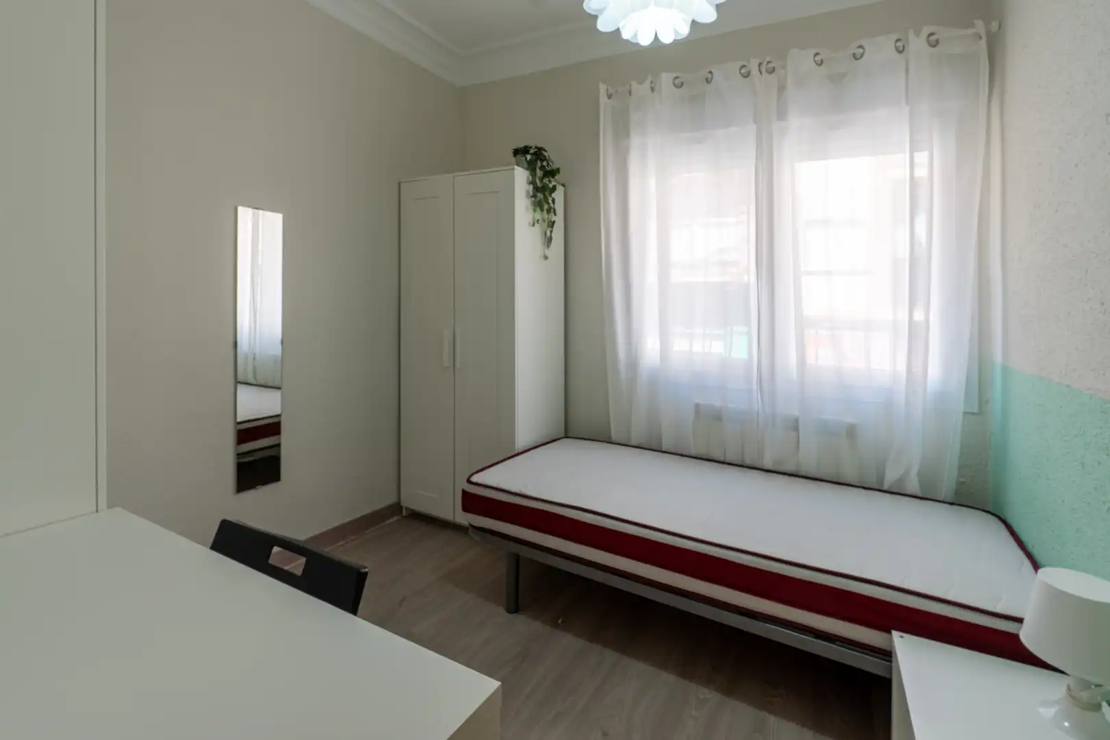 Habitación de Piso en venta en Zaragoza con Calefacción