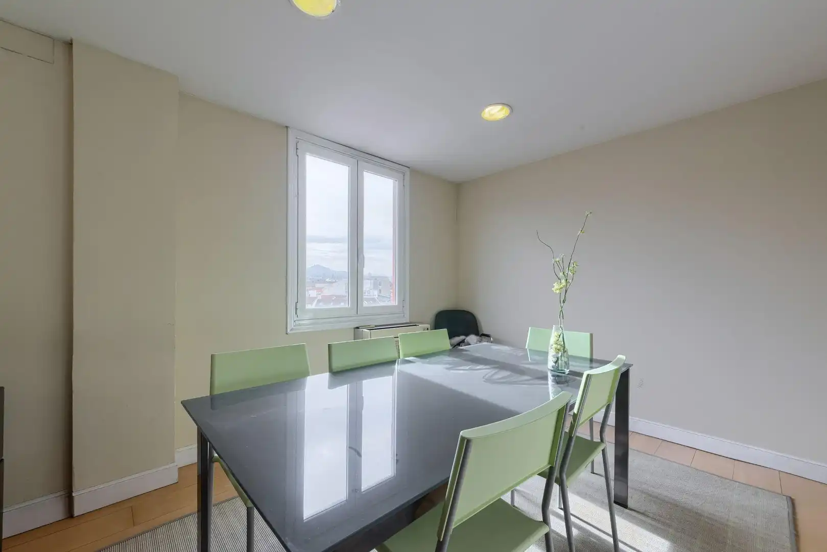 Esszimmer von Büro zum Verkauf in Bilbao  mit Klimaanlage