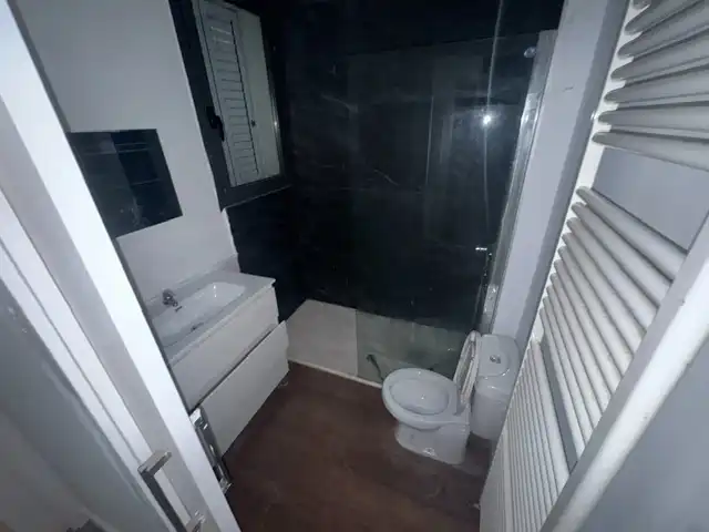 Bany de Casa o xalet en venda en Pineda de Mar amb Calefacció, Jardí privat i Parquet