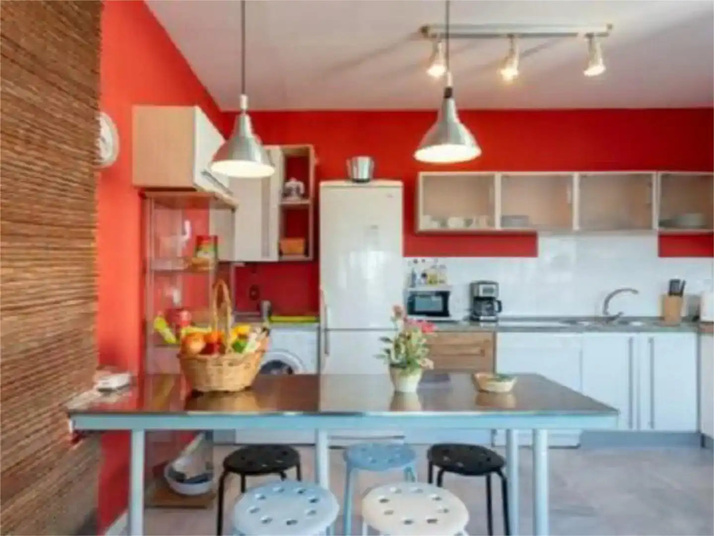 Küche von Maisonette zur Miete in Sevilla mit Klimaanlage, Parkett und Abstellraum
