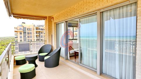 Foto 4 de Apartament en venda a Calle Médico Basilio Paredes, 19, Puerto Deportivo, Guardamar del Segura