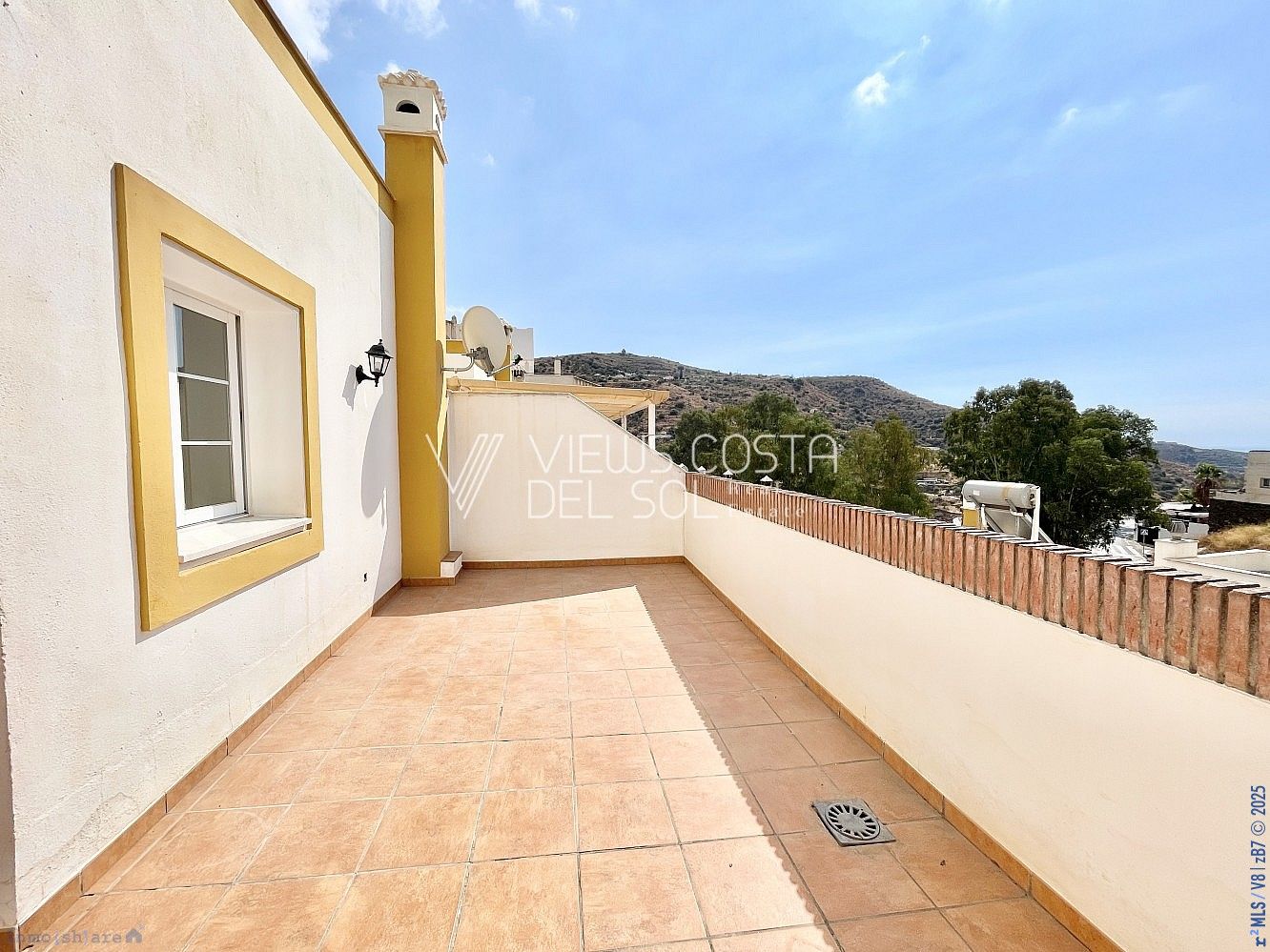 Terrace of House or chalet for sale in Torrox  with Air Conditioner, Heating and Terrace