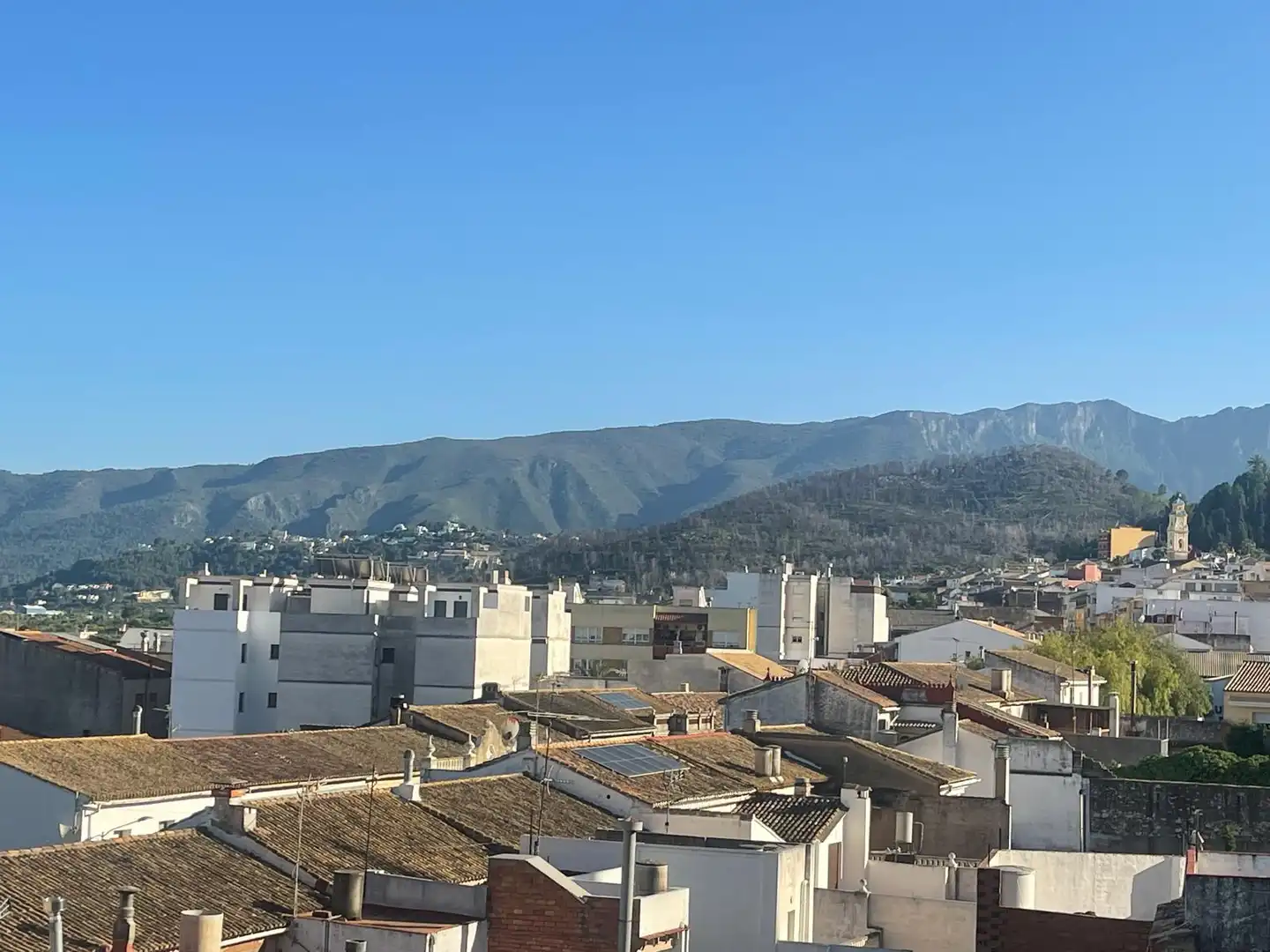 Außenansicht von Wohnung zum Verkauf in Palma de Gandia mit Klimaanlage, Heizung und Abstellraum