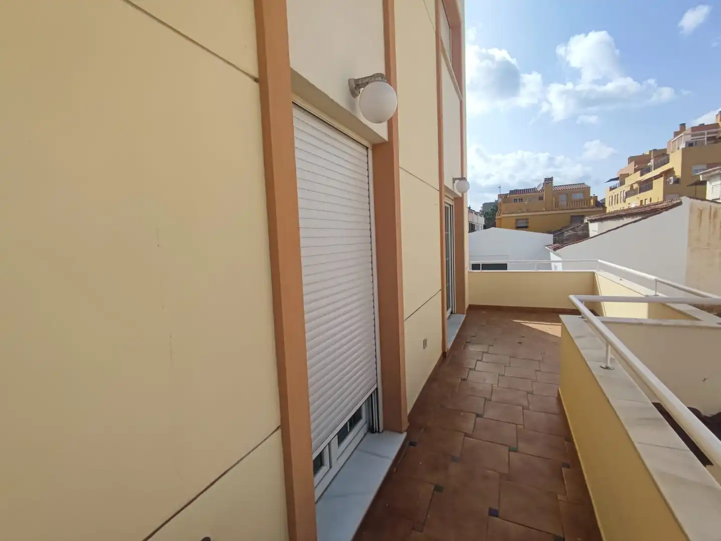 Flat for rent in Calle Madrigal, Camino de Antequera