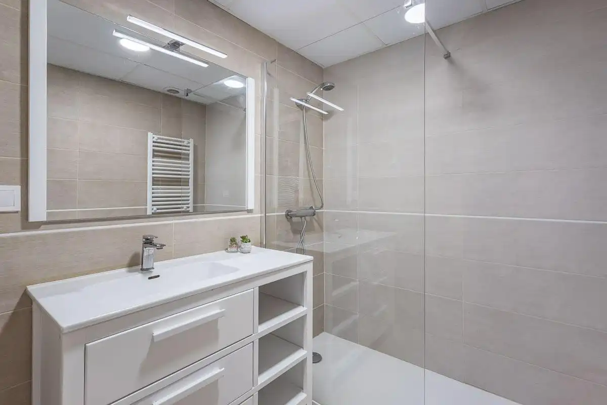 Detached homes for sale in Poniente