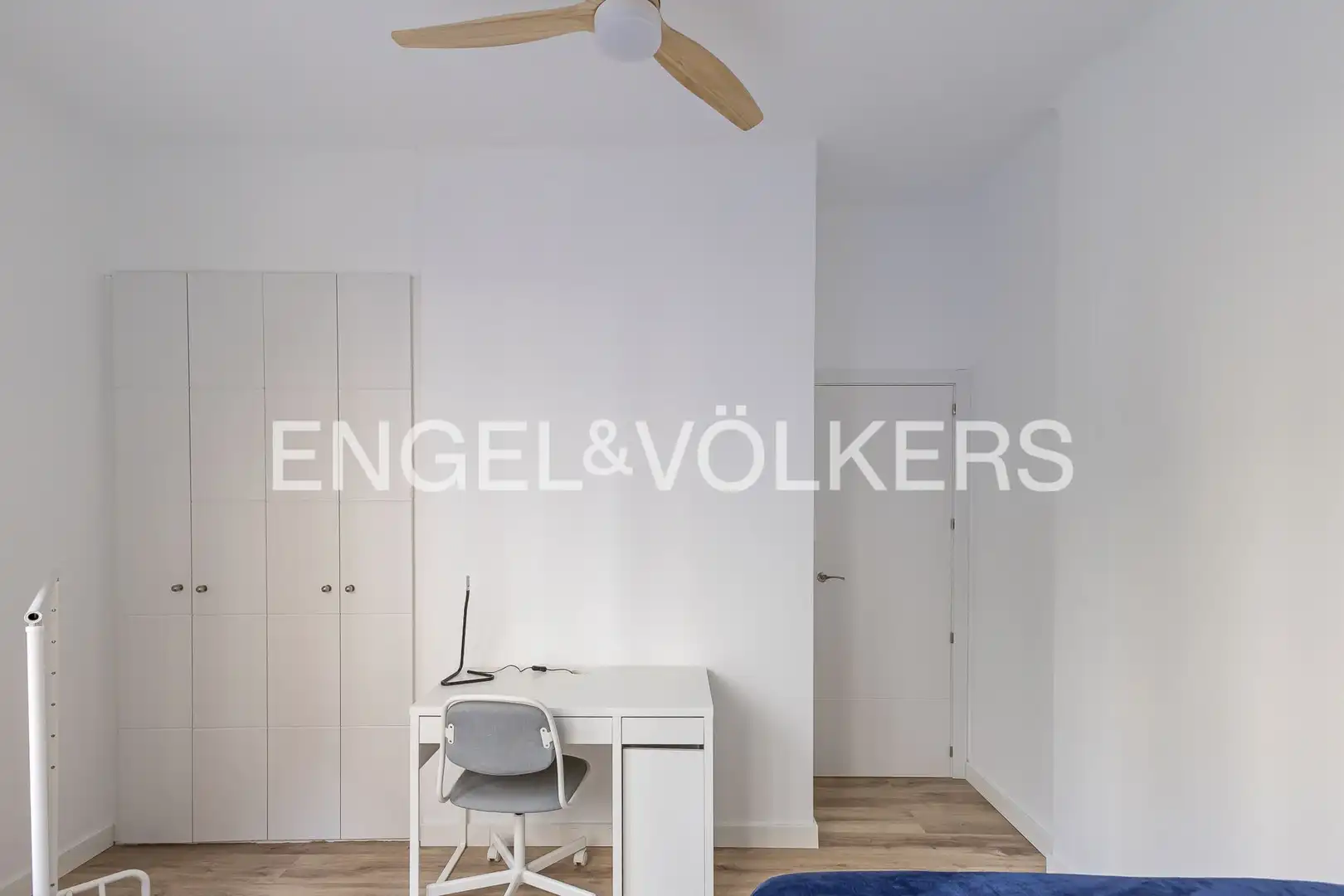 Bedroom of Flat for rent in Madrid  with Heating, Parquet flooring and Furnished