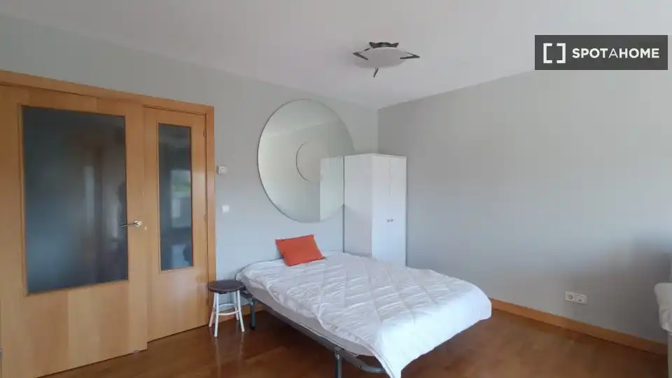 Room in Rochapea