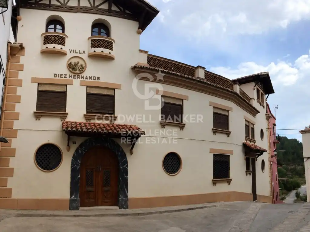 Vista exterior de Casa o xalet en venda en Montanejos amb Terrassa, Traster i Balcó