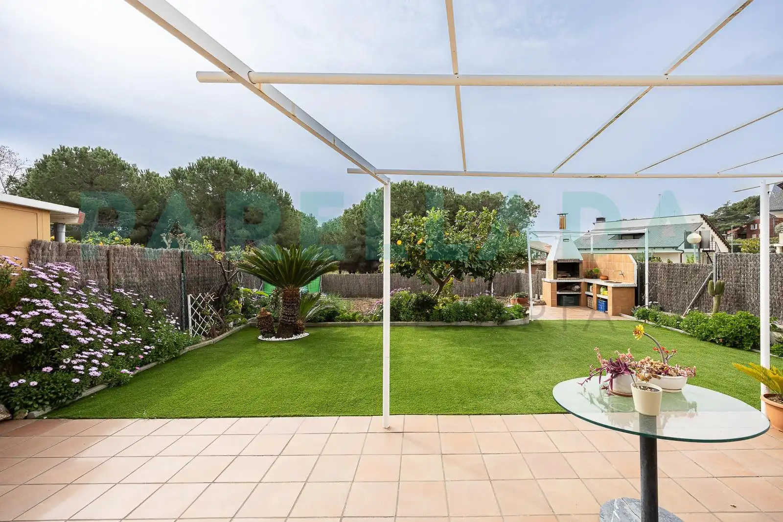 Jardín de Casa o chalet en venta en Badalona con Aire acondicionado, Calefacción y Jardín privado