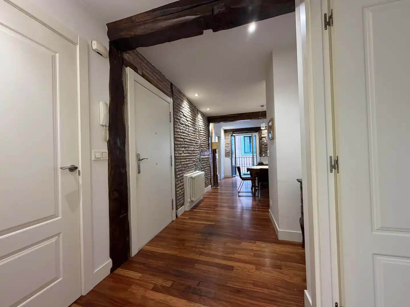 Piso en venta en Bilbao  con Balcón