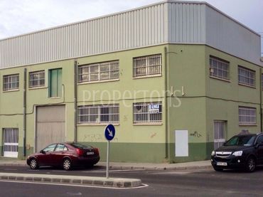 Nave industrial en venta en San Crispín - Huerta Nueva - Estación