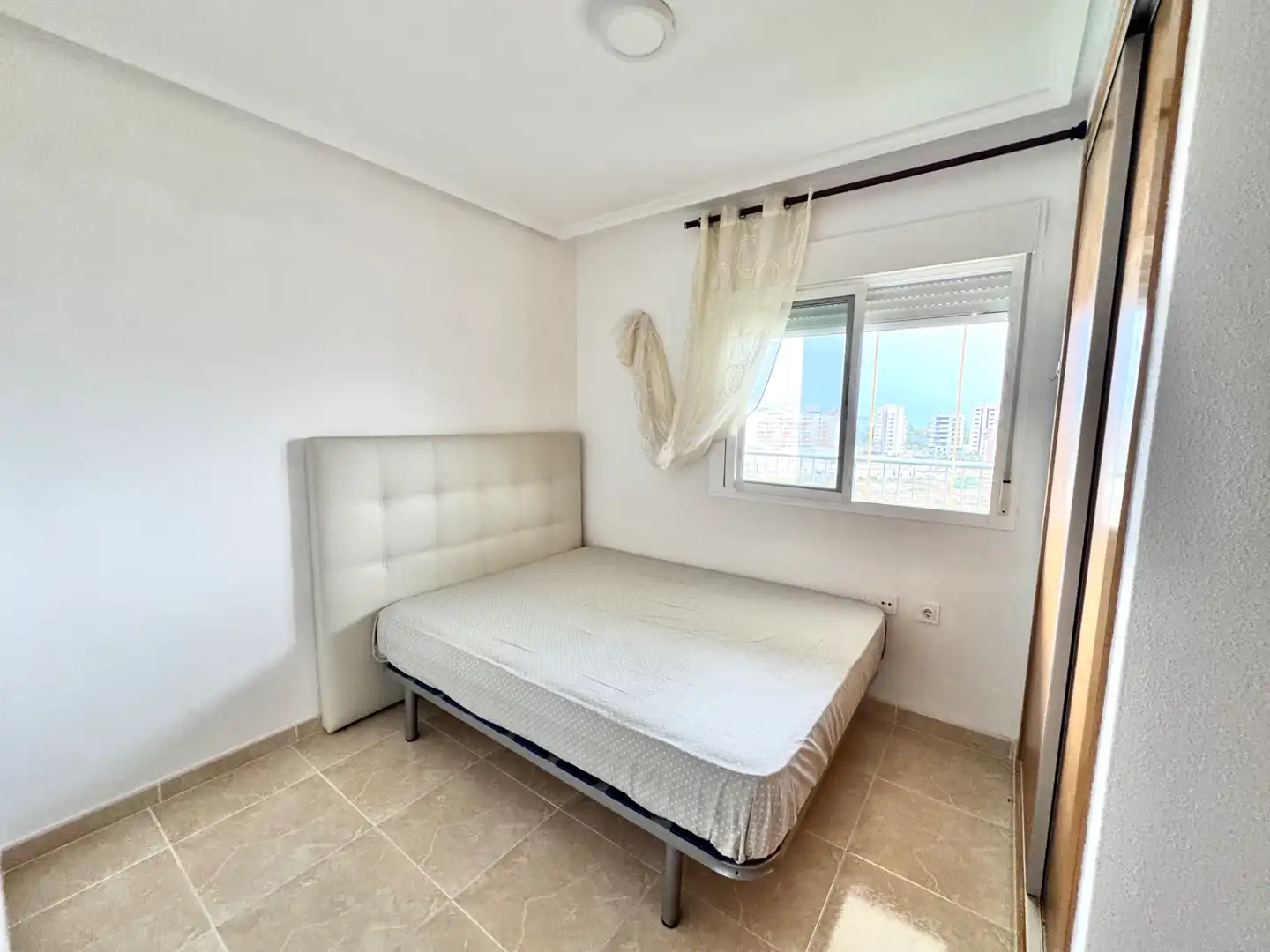 Habitación de Piso en venta en Guardamar del Segura con Aire acondicionado, Calefacción y Terraza