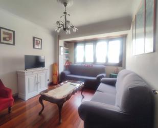 Living room of Flat to rent in Ferrol  with Heating, Parquet flooring and Furnished