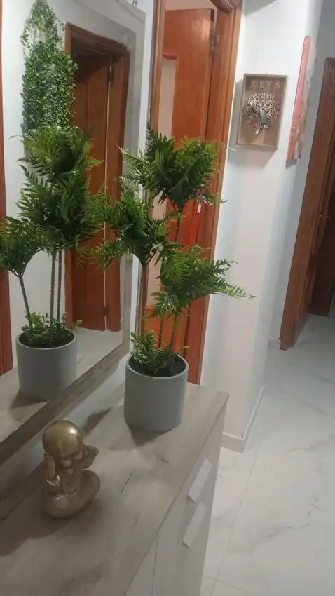 Terraza de Piso en venta en La Línea de la Concepción con Aire acondicionado
