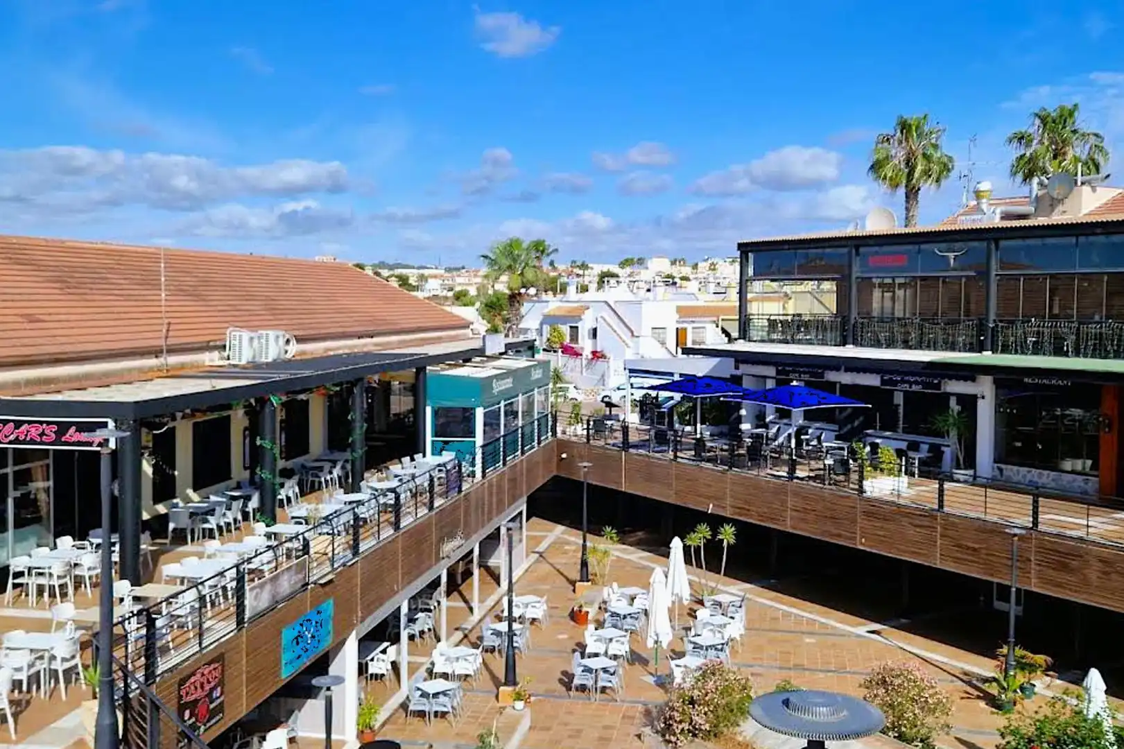 Terrassa de Casa o xalet en venda en Orihuela amb Aire condicionat, Calefacció i Jardí privat
