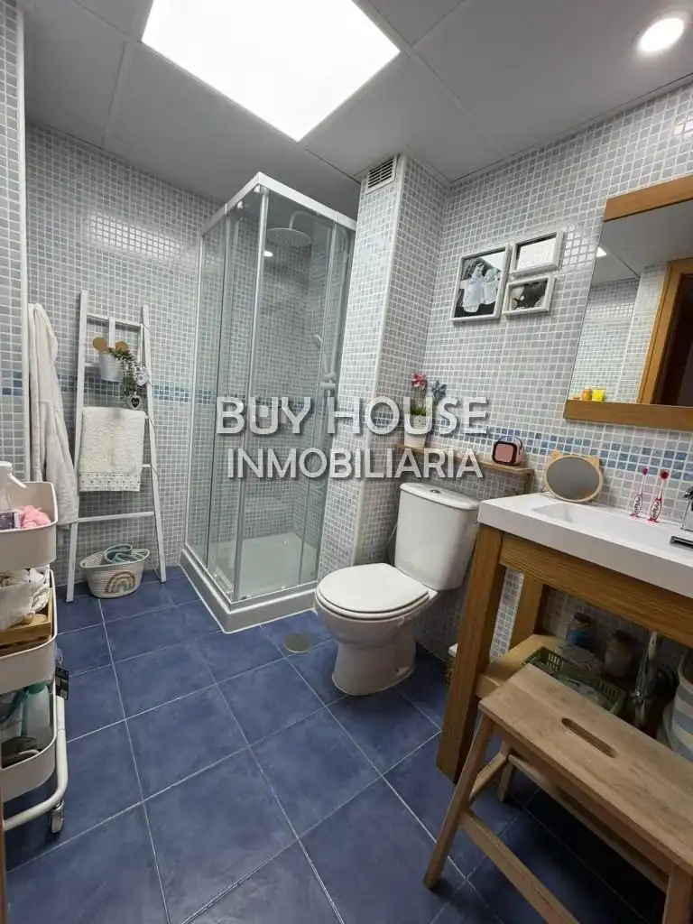 Baño de Piso en venta en Illescas con Calefacción, Terraza y Trastero