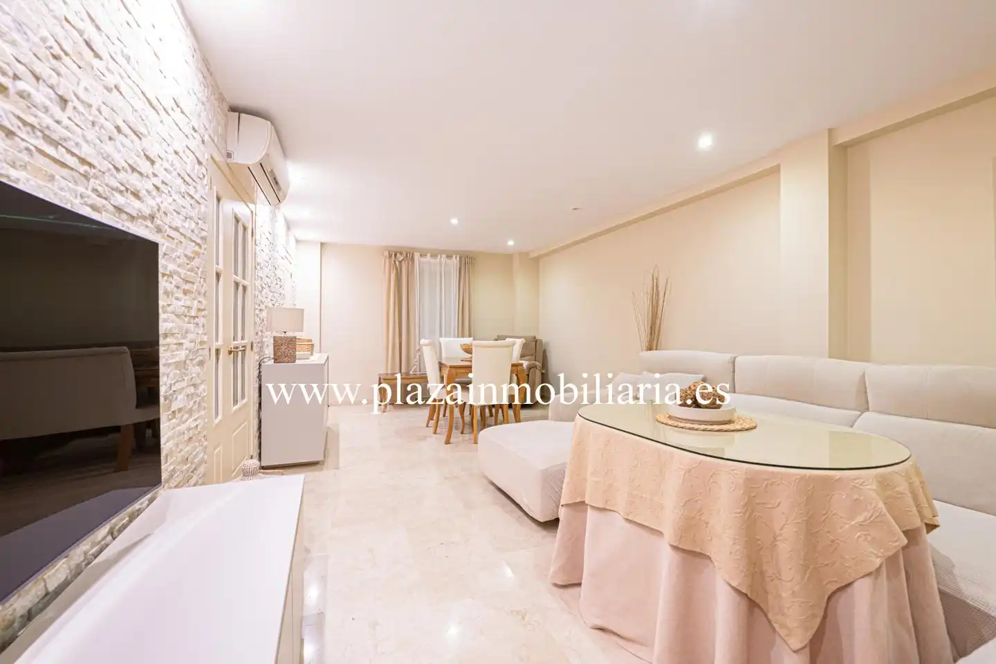 Casa o chalet en venta en Lucena con Aire acondicionado, Terraza y Trastero