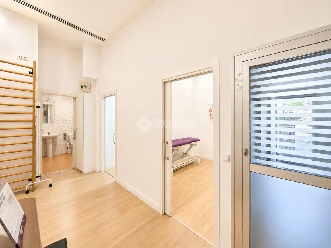 Business premises to rent in Carretera de Cádiz, imagen 3