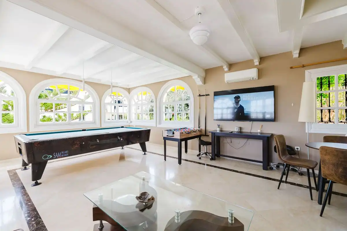 Sala de estar de Casa o chalet en venta en Mijas con Aire acondicionado, Calefacción y Jardín privado
