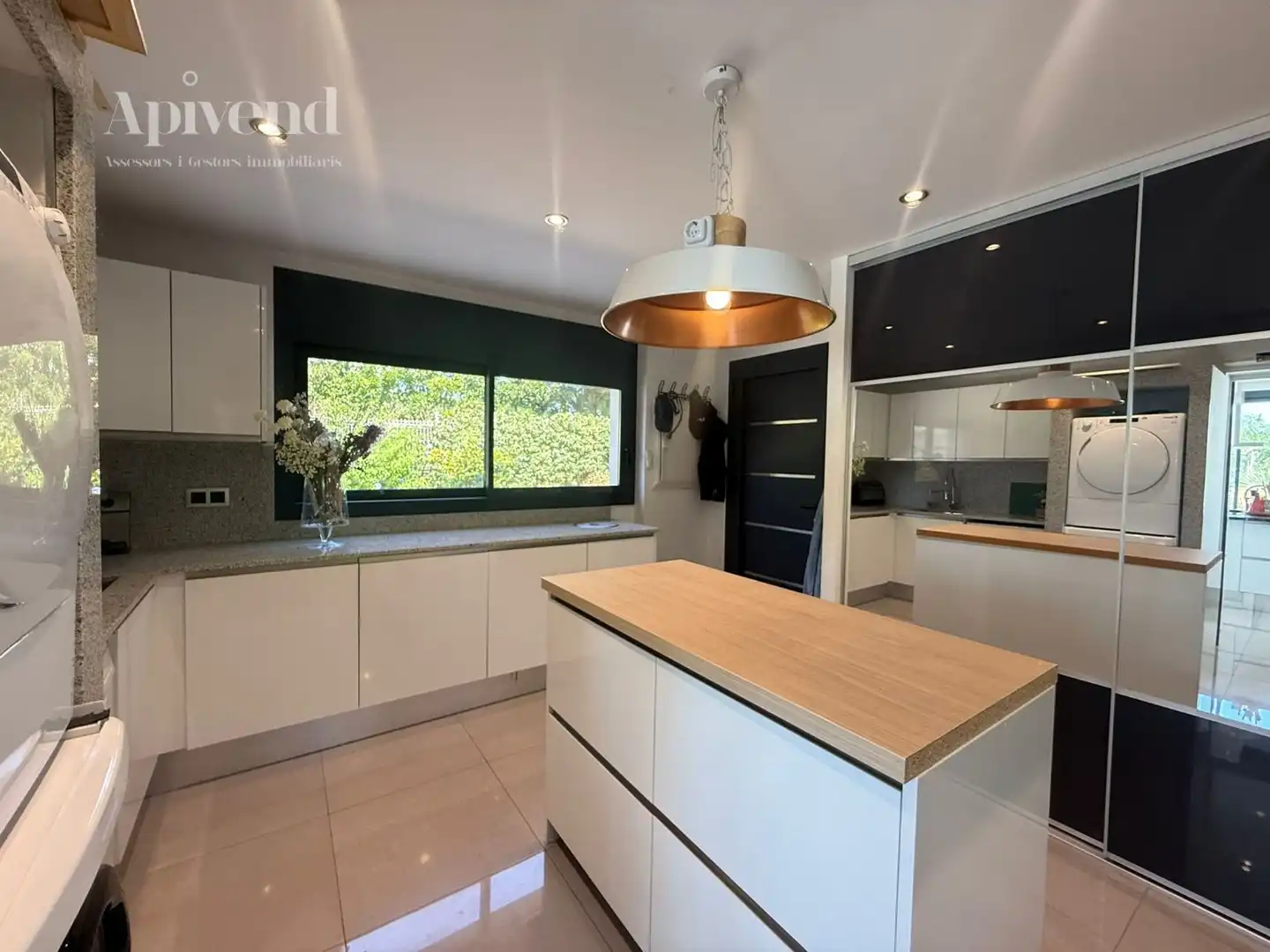 Cocina de Casa o chalet en venta en Peralada con Aire acondicionado, Calefacción y Trastero