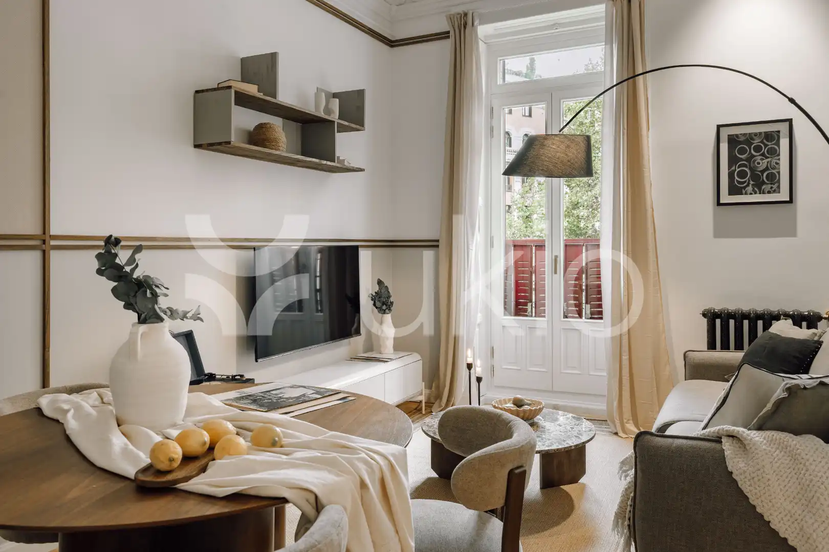 Sala de estar de Apartamento de alquiler en Madrid con Aire acondicionado, Calefacción y Amueblado