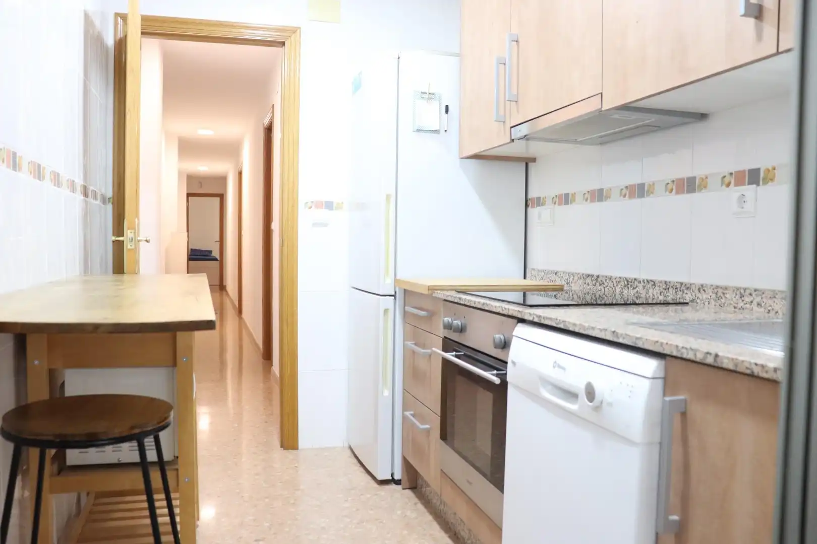 Cuina de Pis de lloguer en Elche / Elx amb Aire condicionat, Moblat i Forn