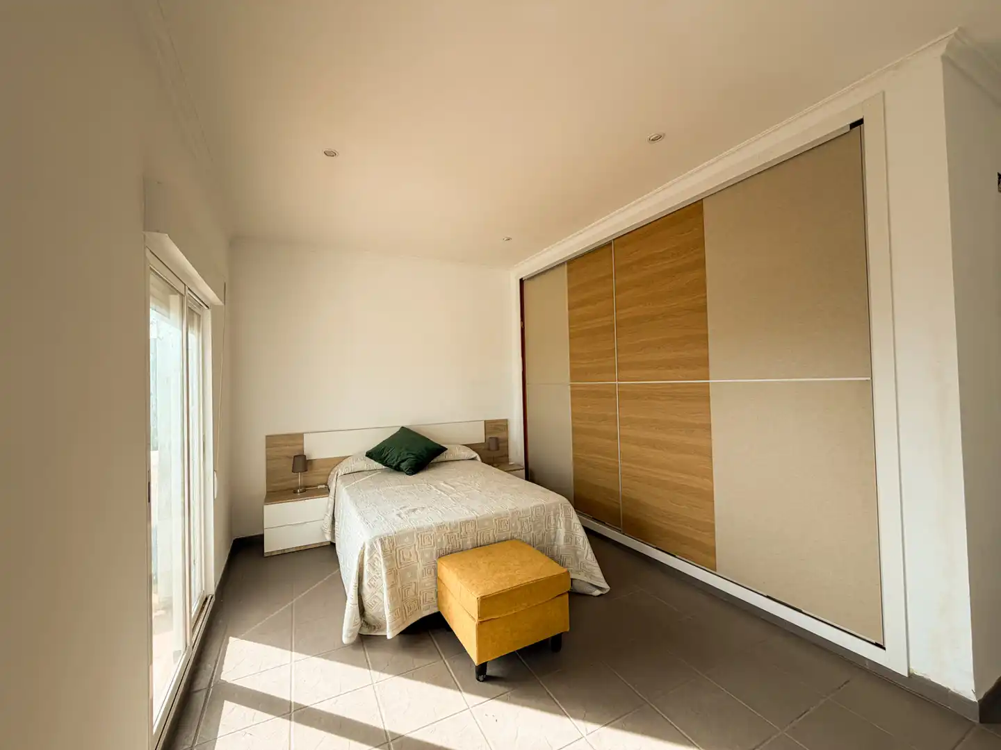 Schlafzimmer von Haus oder Chalet zum Verkauf in Gilet mit Heizung, Parkett und Terrasse
