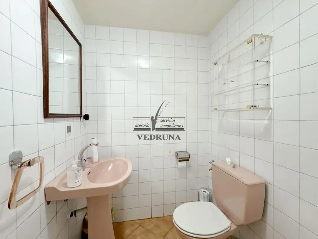 Office space with lift for sale in Paseo de Sagasta, imagen 25