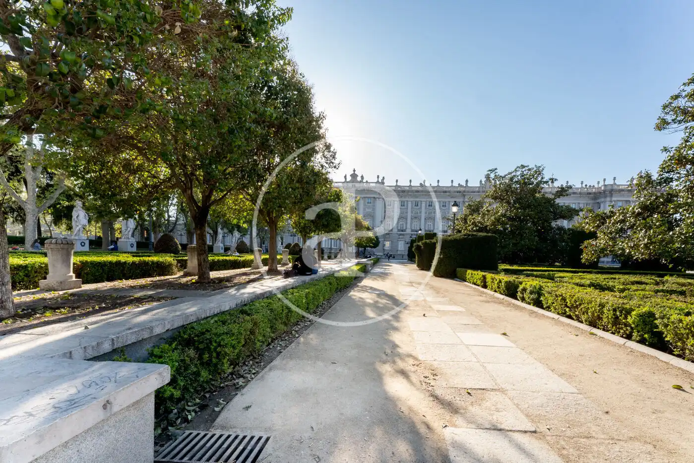Flat for rent in C. de Moratín, Cortes - Huertas