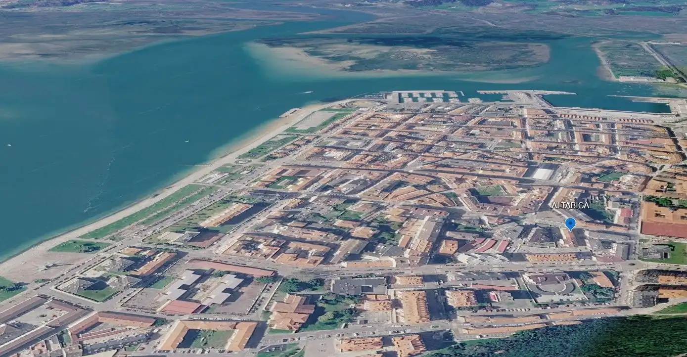 Vista exterior de Piso en venta en Santoña