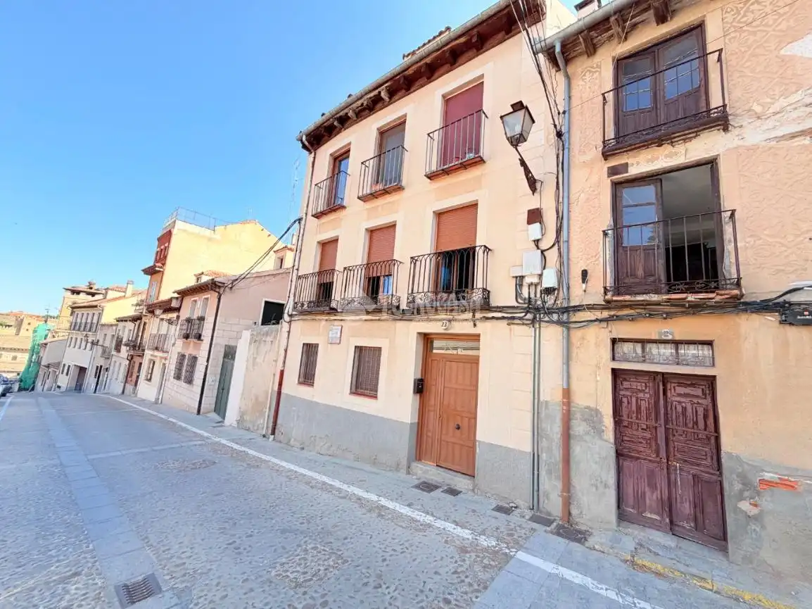 Immobili singolari in vendita a Centro