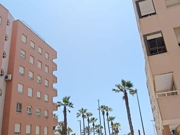 Pis amb ascensor de lloguer a Calle Mérida 1