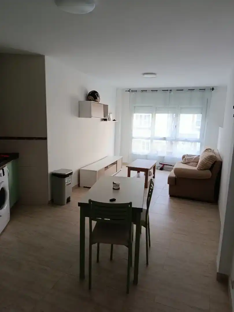 Sala de estar de Piso en venta en Ribeira con Parquet, Amueblado y Horno