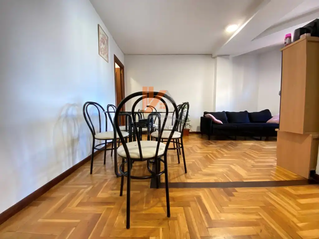 Comedor de Piso en venta en Santiago de Compostela  con Amueblado y Horno