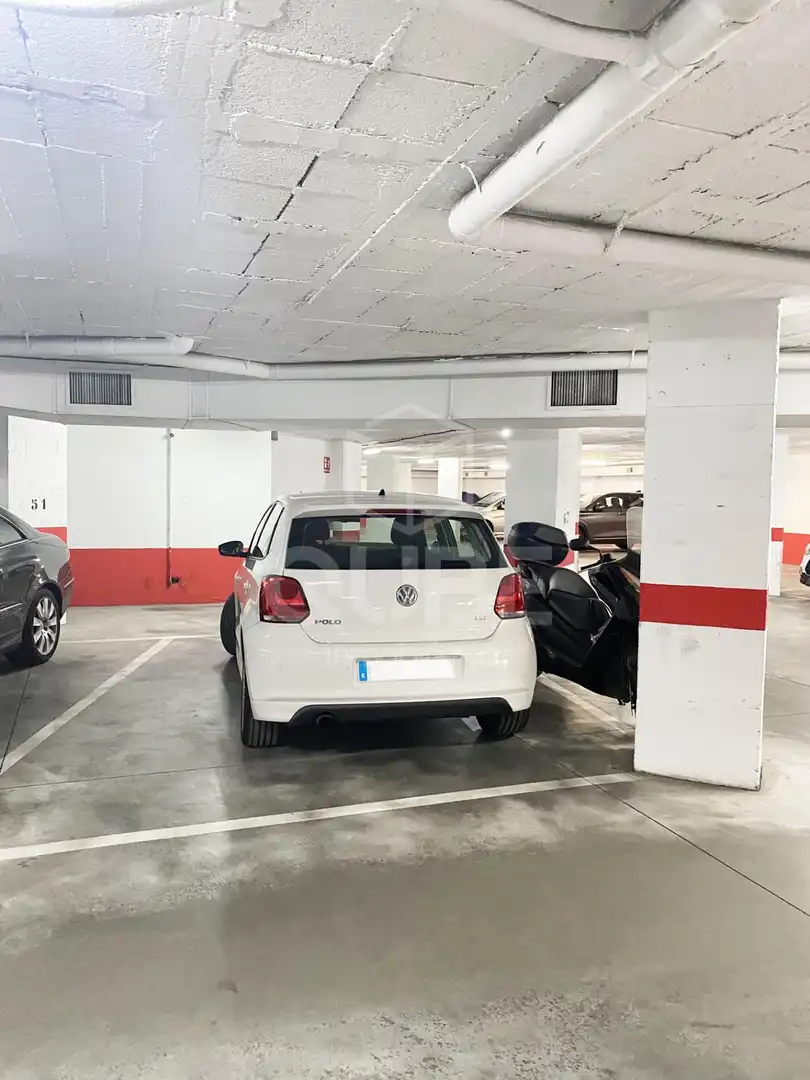 Piso con ascensor en venta en Calle VELEZ MALAGA, imagen 17