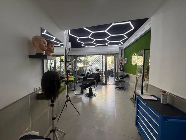 Local comercial en Alquiler en Isla Chica