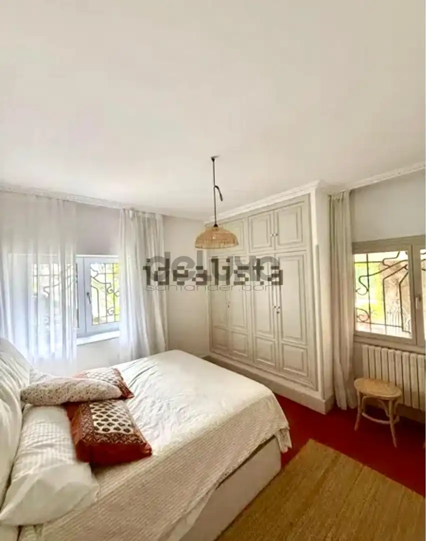 Bedroom of Ground floor for rent in El Sardinero