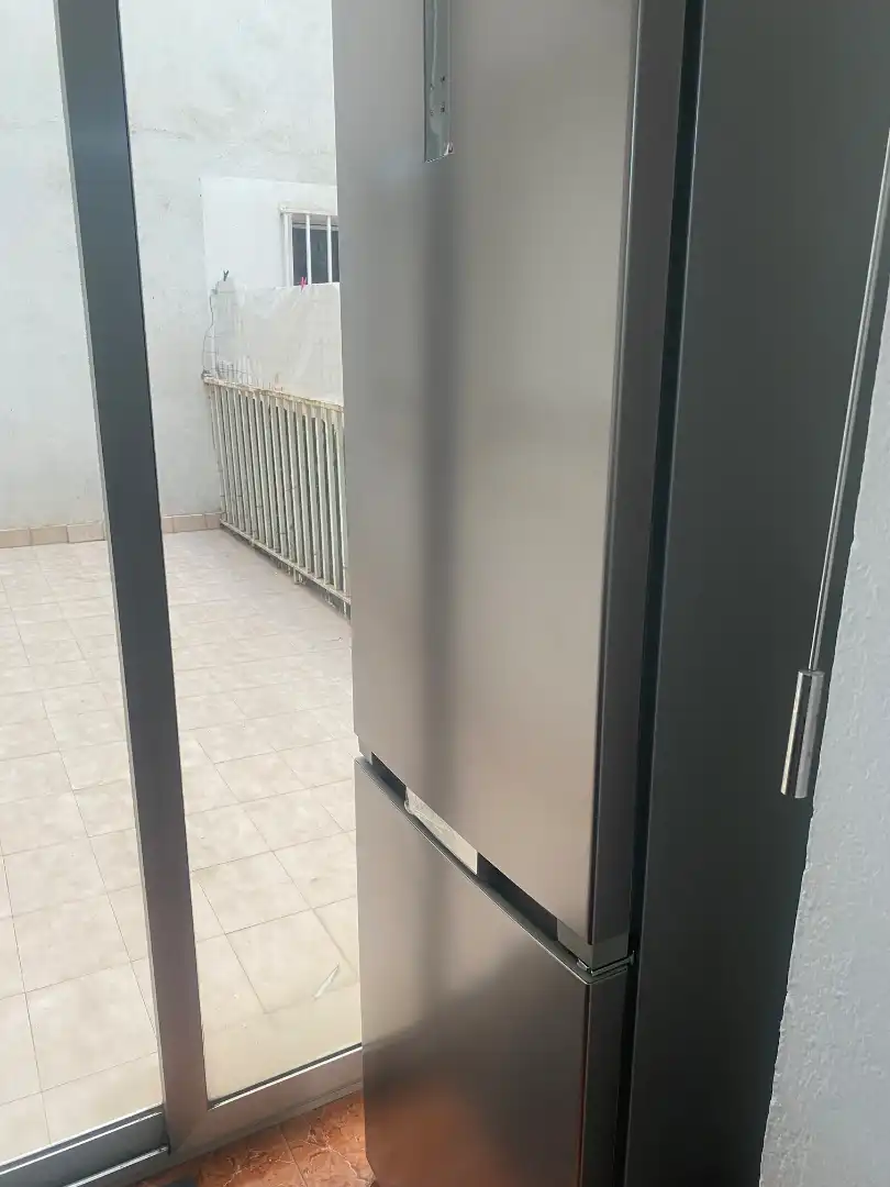 Cuina de Pis de lloguer en Huesca amb Calefacció, Terrassa i Piscina