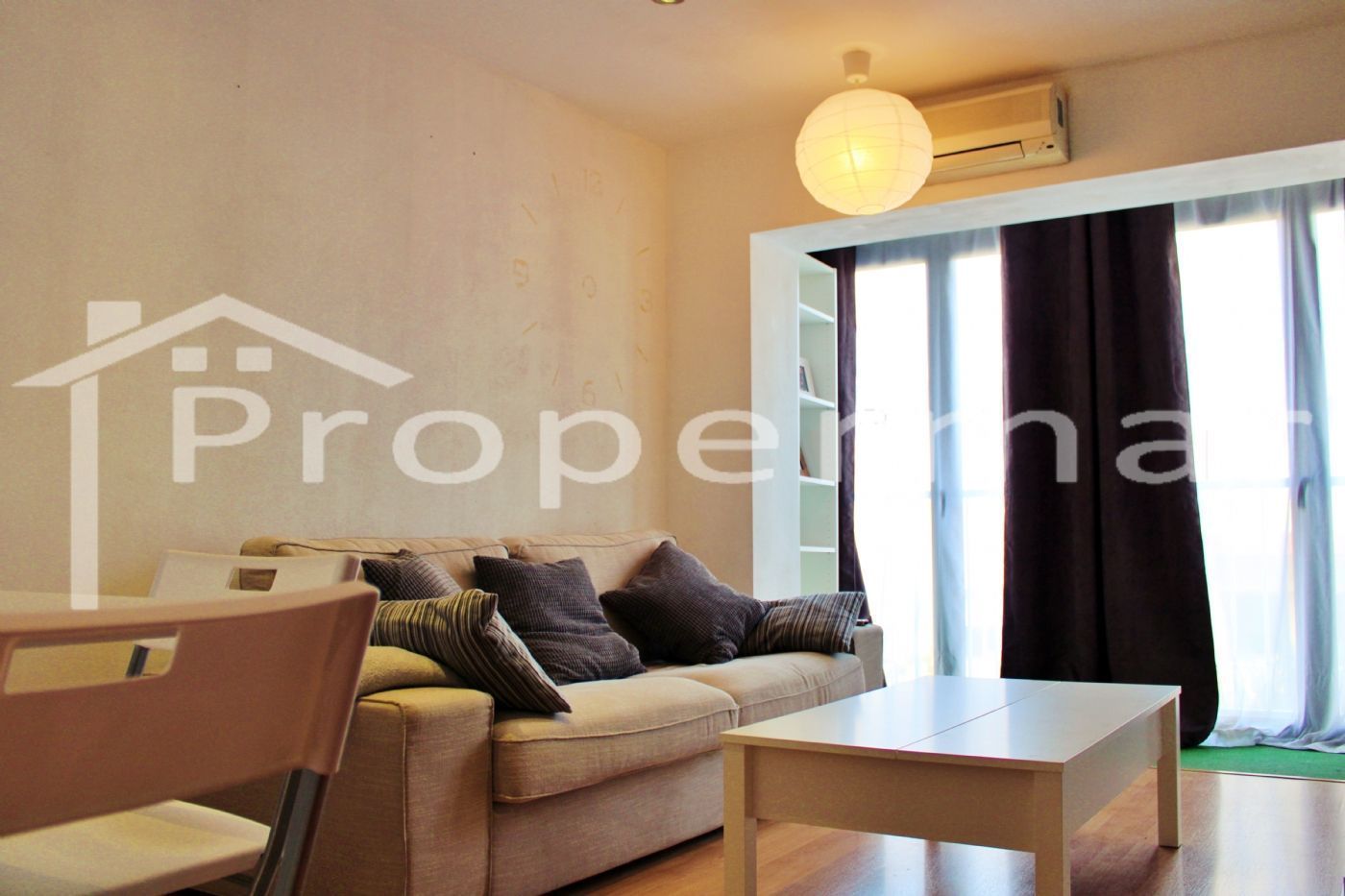 Living room of Flat for sale in La Roca del Vallès  with Air Conditioner and Heating