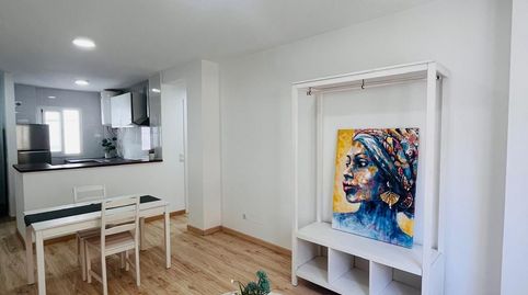 Foto 2 de Piso en venta en Sebastián Eslava, Parque Victoria Eugenia, Málaga Capital