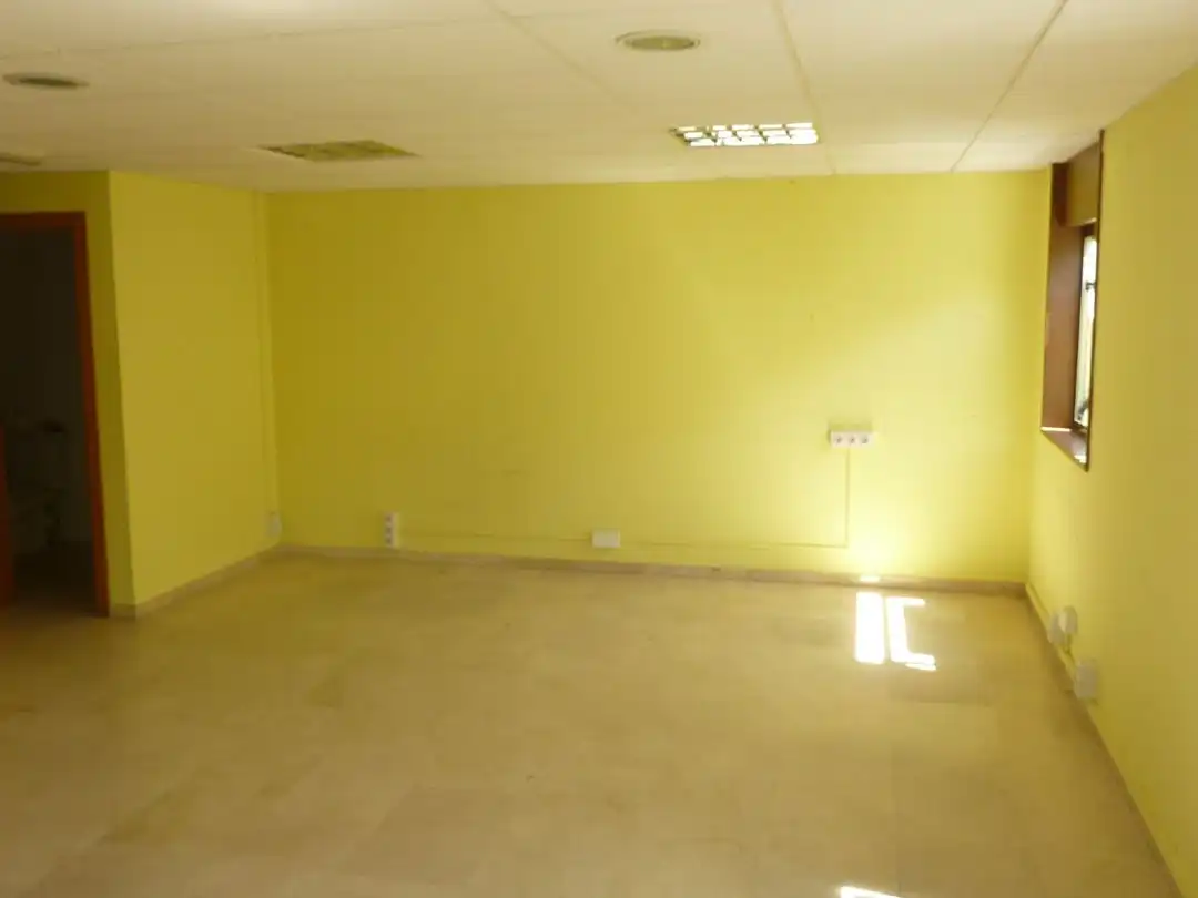 Ufficio in affitto a Ronda de Outeiro 421, imagen 4