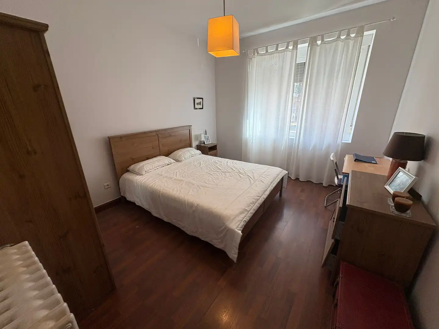 Dormitori de Pis en venda en Burgos amb Calefacció, Parquet i Terrassa
