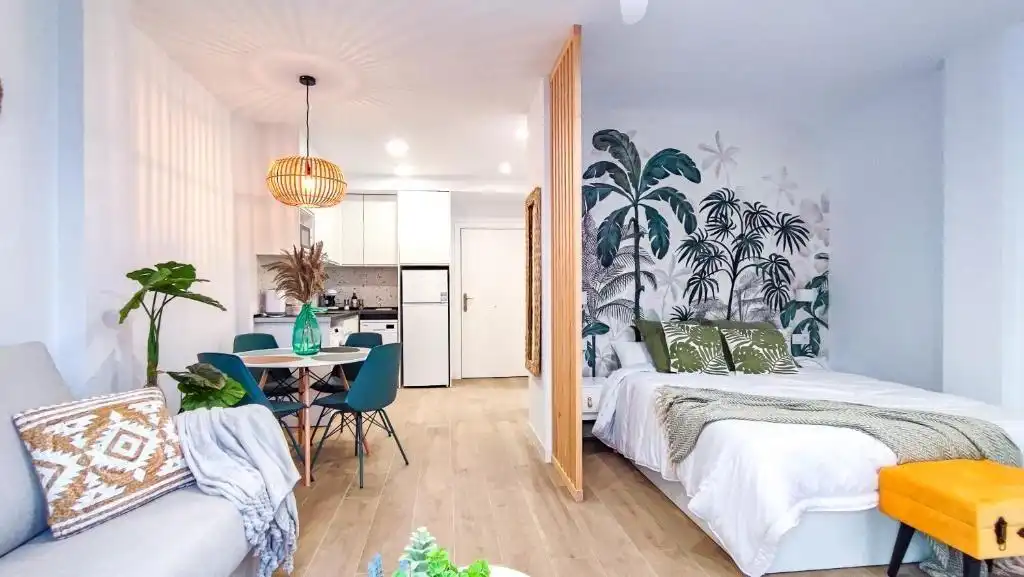 Habitación de Piso en venta en Marbella con Aire acondicionado, Jardín privado y Terraza