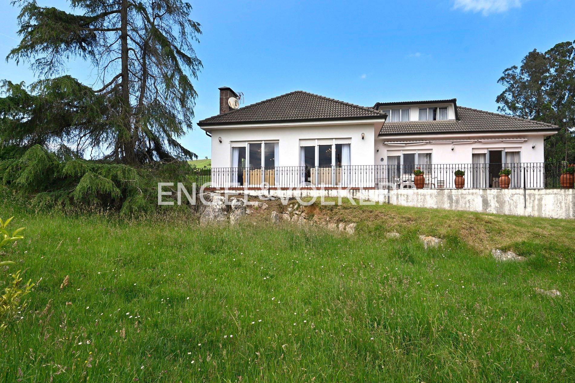 Casa o chalet en venta en DS VILLAPRESENTE-D 163(C) Polígono 4 - LADREA, Reocín