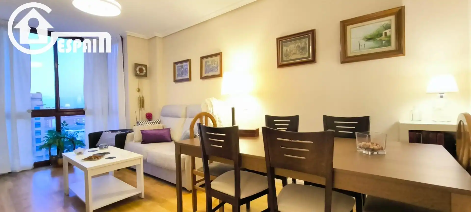 Comedor de Piso en venta en  Madrid Capital con Aire acondicionado, Jardín privado y Trastero