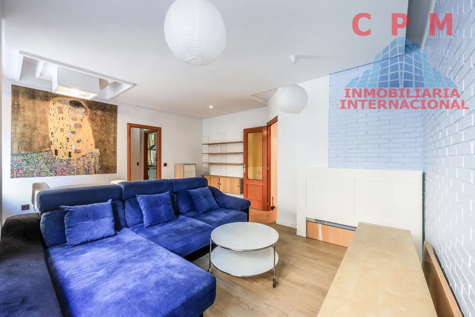 Living room of Flat for rent in Madrid  with Heating, Parquet flooring and Furnished