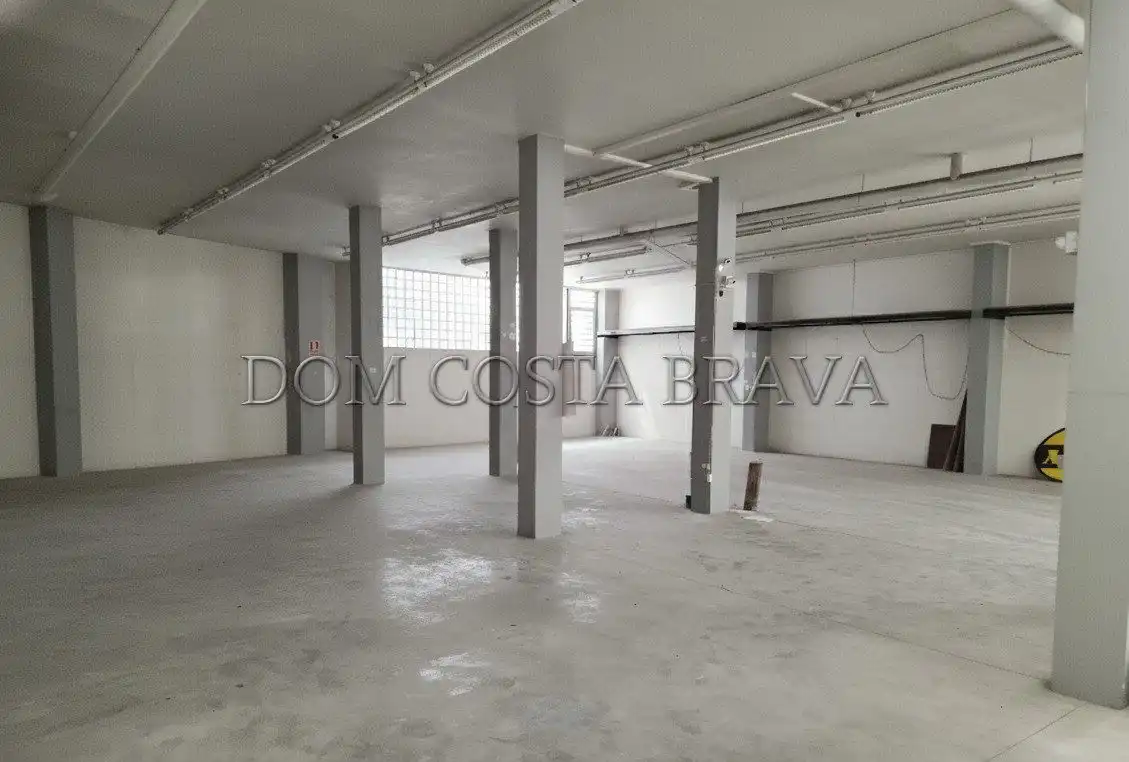 Local comercial en venda a Avenida De les Glories Catalanes, imagen 6