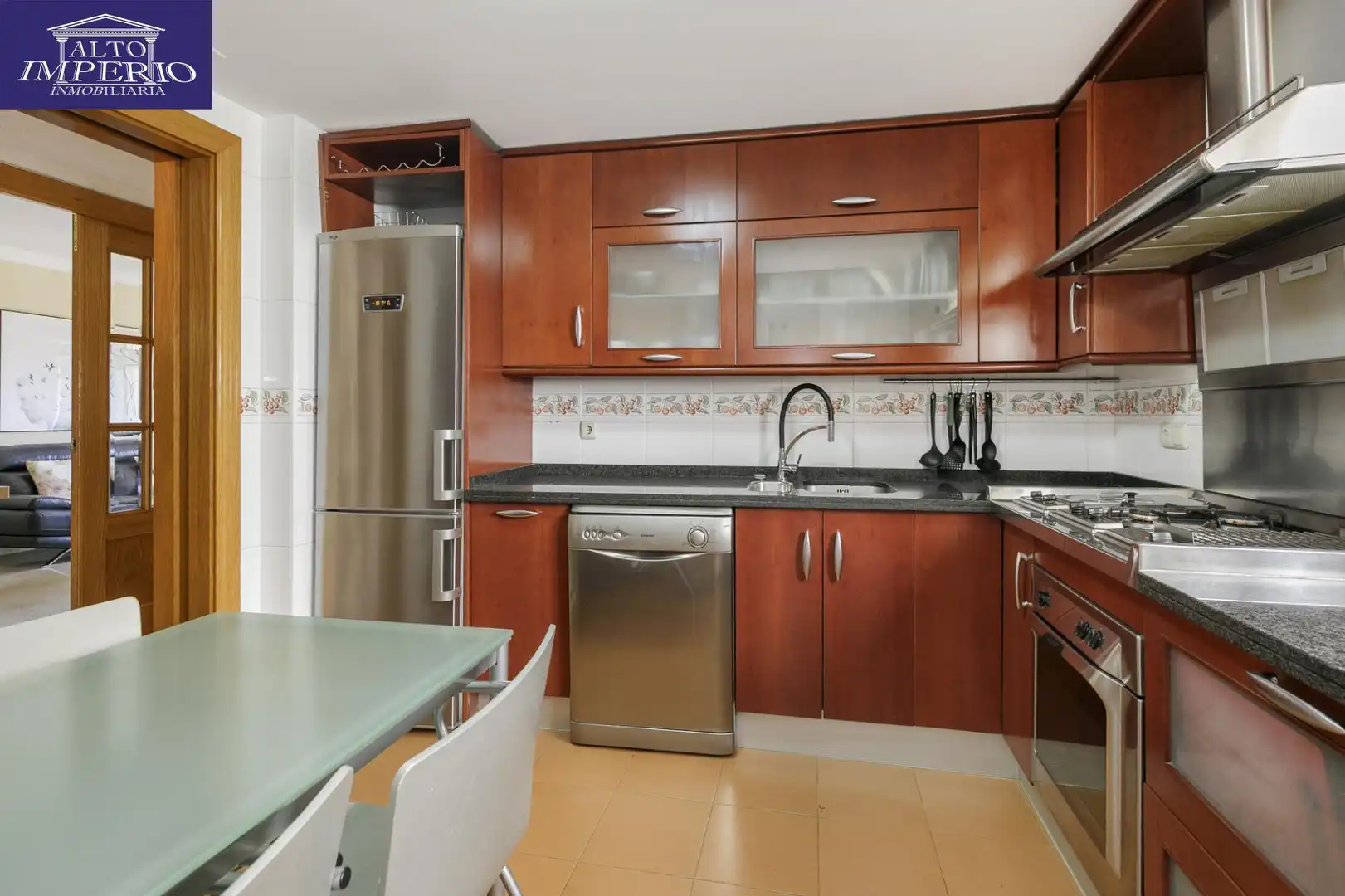 Apartment with pool for sale in 54 Calle Ramón y Cajal #escalera  p3  / 4B, imagen 6