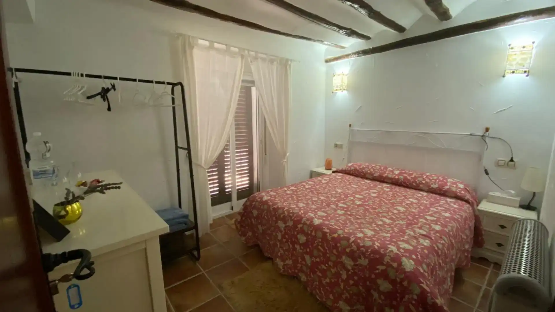 Schlafzimmer von Country house zum Verkauf in Pozo Alcón mit Balkon