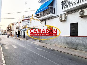 Local commercial à vendre à Coria del Río